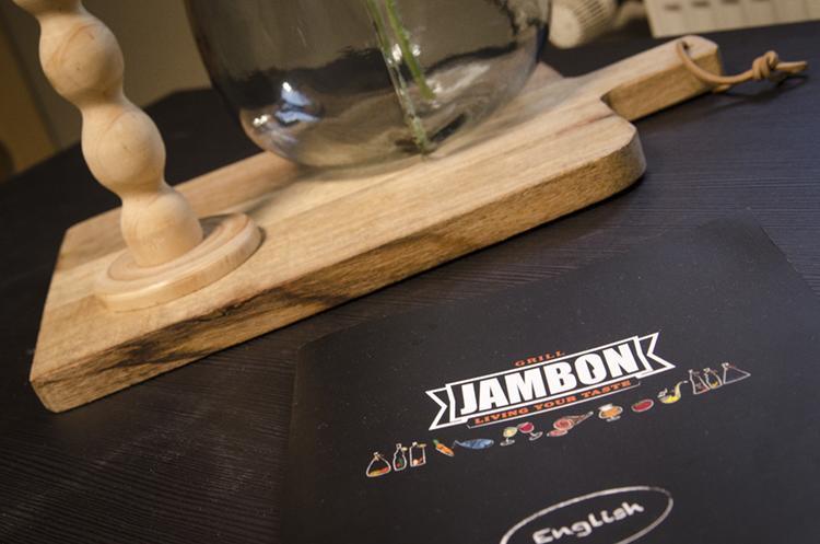 Jambon Hotel Uden Eksteriør billede